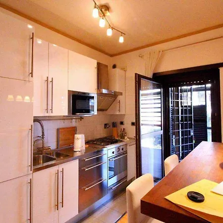 Apartment Sorbara Rome